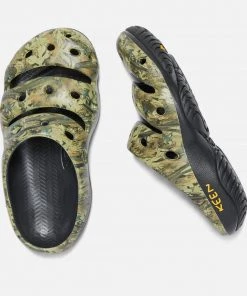 Keen Men's Yogui Arts Slip-On Clogs (1002034) Sandals