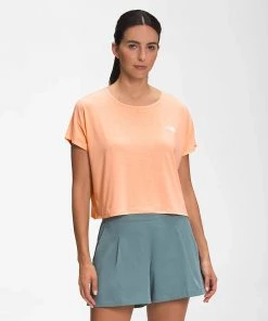 North Face Women's Wander Crossback SS Tee Shirts & Tops