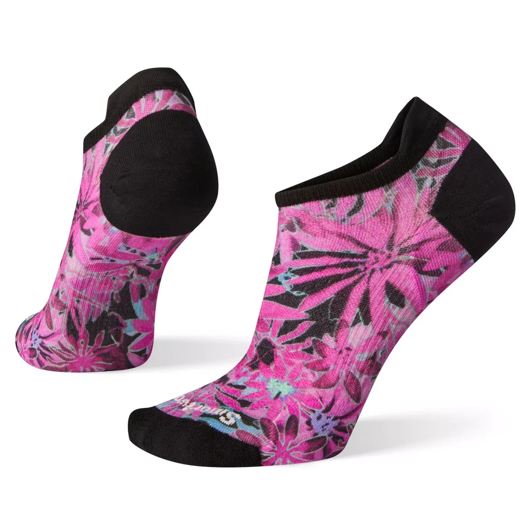 Smartwool Women's PhD Cycle Ultra Light Dazed Daisy Print Micro Socks (SW001507D15) 4 Smartwool Women's PhD Cycle Ultra Light Dazed Daisy Print Micro Socks (SW001507D15)