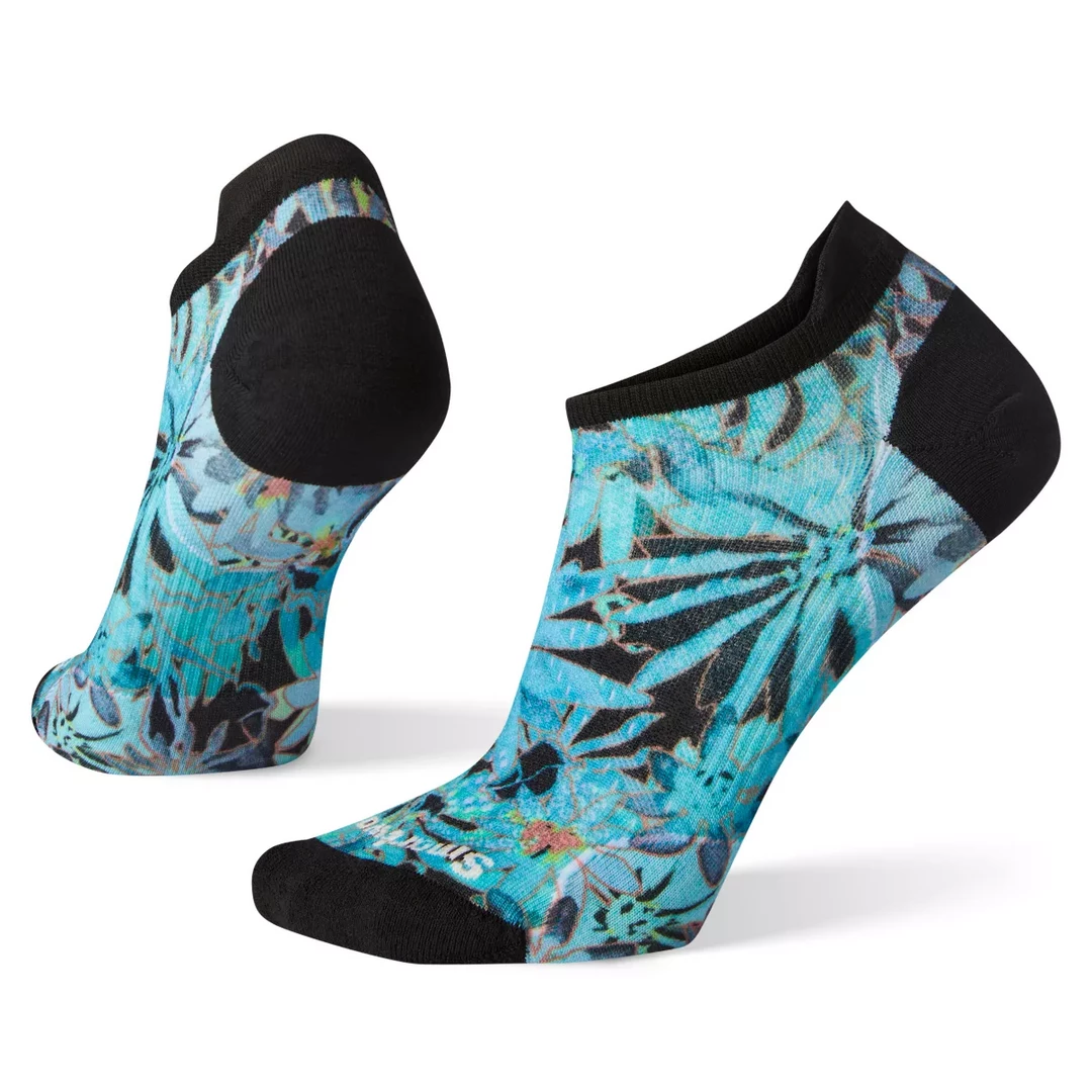 Smartwool Women's PhD Cycle Ultra Light Dazed Daisy Print Micro Socks (SW001507D15) 3 Smartwool Women's PhD Cycle Ultra Light Dazed Daisy Print Micro Socks (SW001507D15)