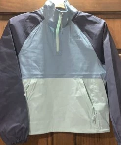 The North Face Women's Class V Pullover